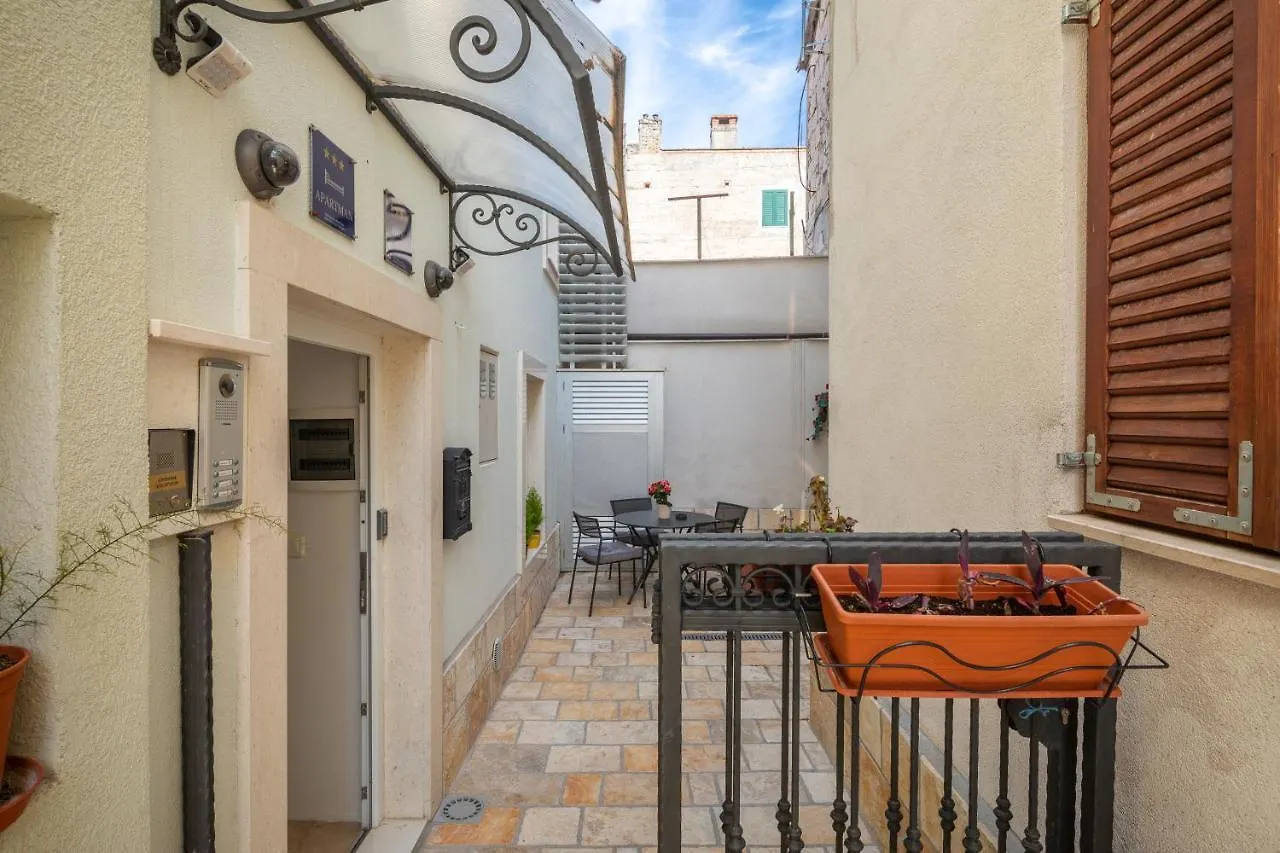 3 - Beautiful Modern Apt In The Heart Of Split